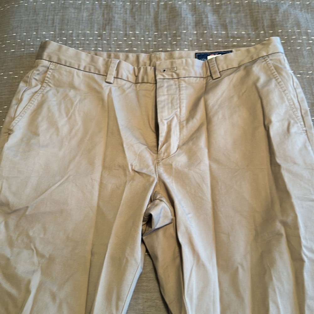 Vineyards Vines khaki pants